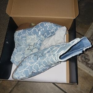 No Bo Patterned Denim Ankle Boots